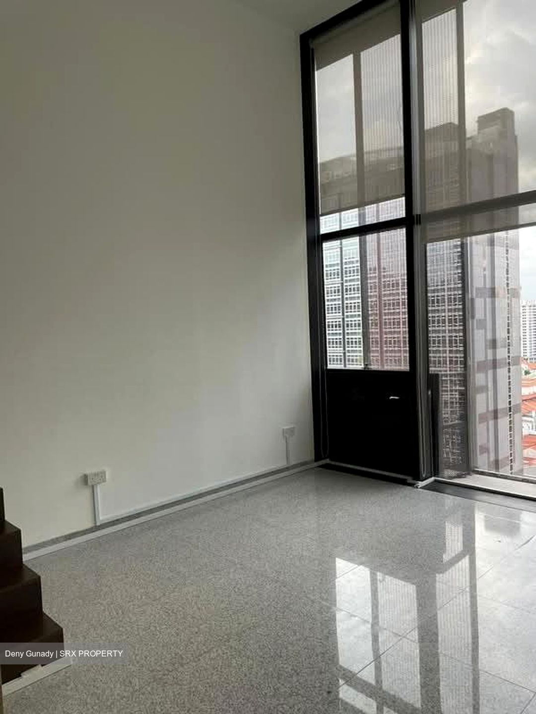 PS100 (D2), Office #585360721